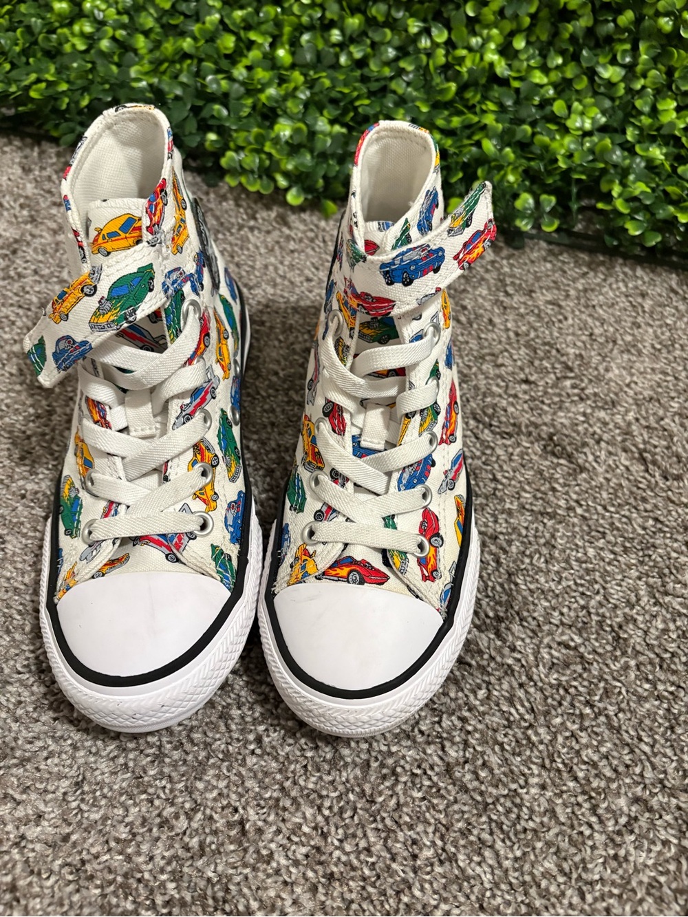Kids White High-Top Sneakers with Colorful Car Print